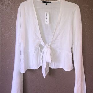 White Kendall and Kylie tie shirt